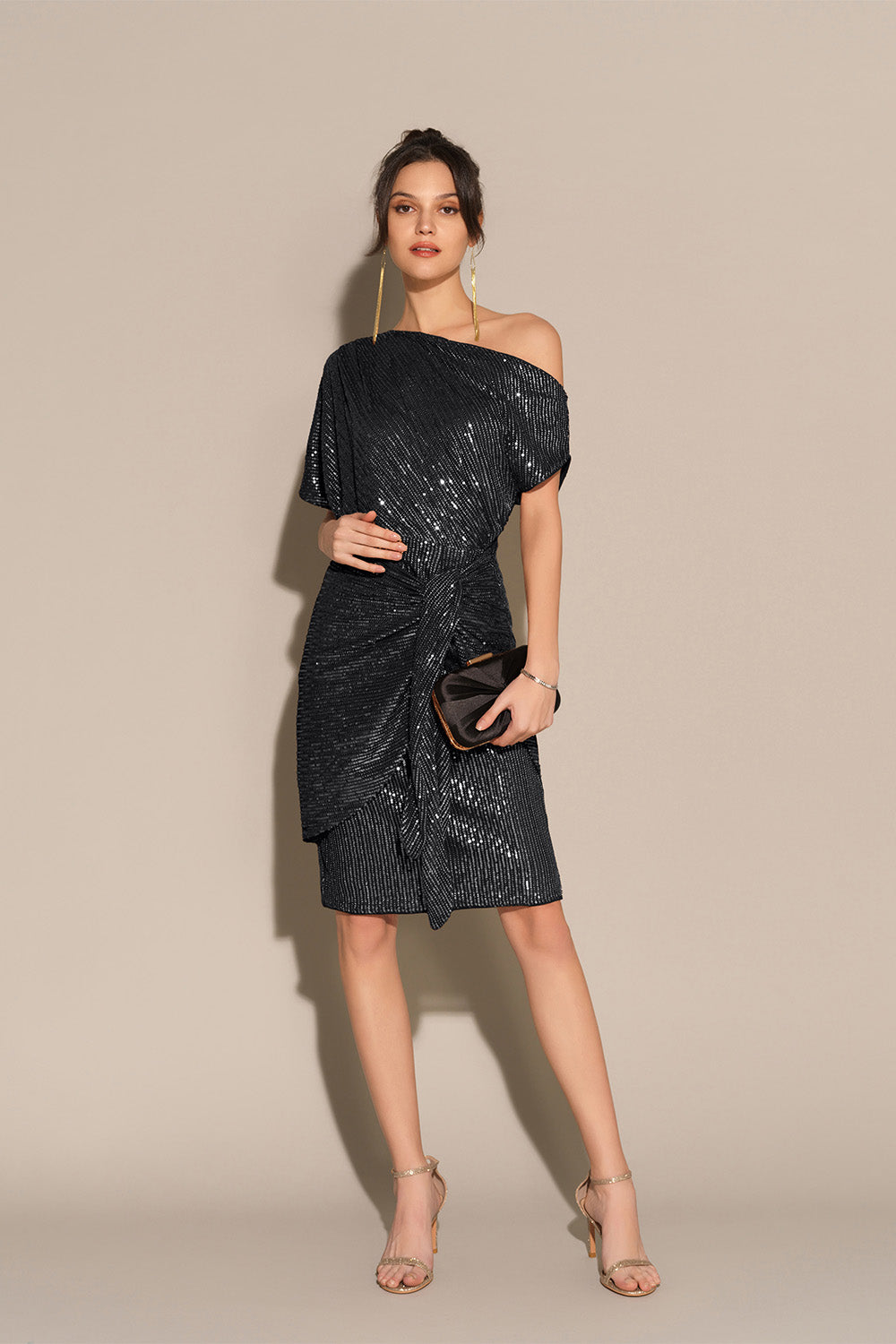 Rachel - Robe de soirée midi asymétrique à épaules dénudées et ornée de sequins